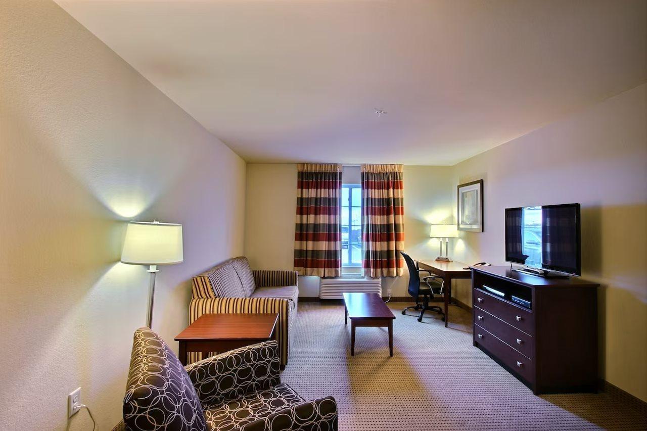 Americinn By Wyndham אושקוש מראה חיצוני תמונה