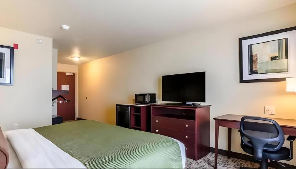 Americinn By Wyndham אושקוש מראה חיצוני תמונה