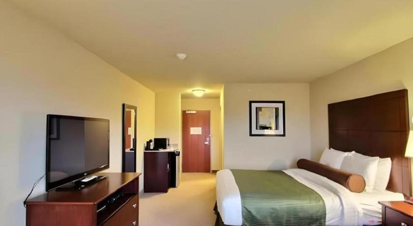 Americinn By Wyndham אושקוש מראה חיצוני תמונה